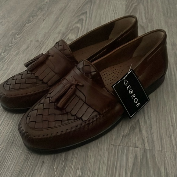 George New Men’s Leather Tasseled Loafers Size 10.5 D - Picture 1 of 10